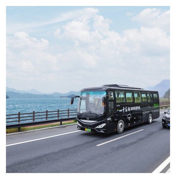 11m 46 Seater Electric Coach Bus Jarak jauh untuk transportasi umum