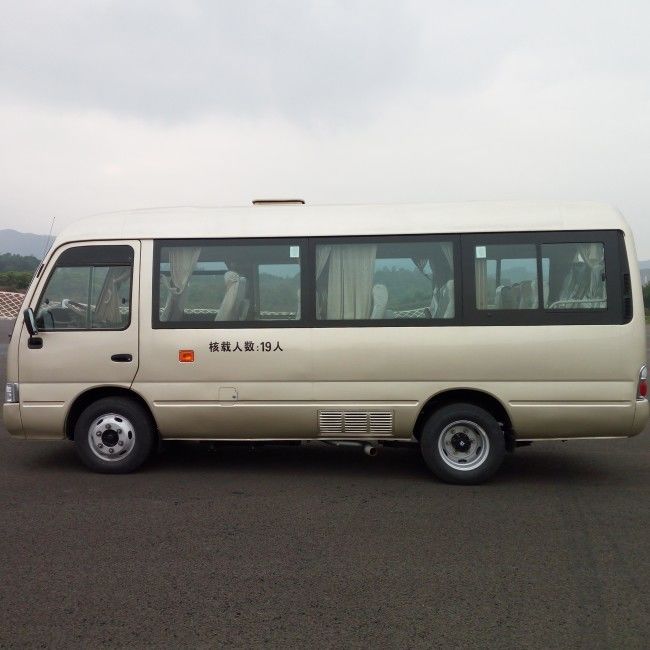 Bus Transportasi Coaster Diesel 7m 25 Seater dengan Emisi Euro 4 dan Suspensi Leaf Spring