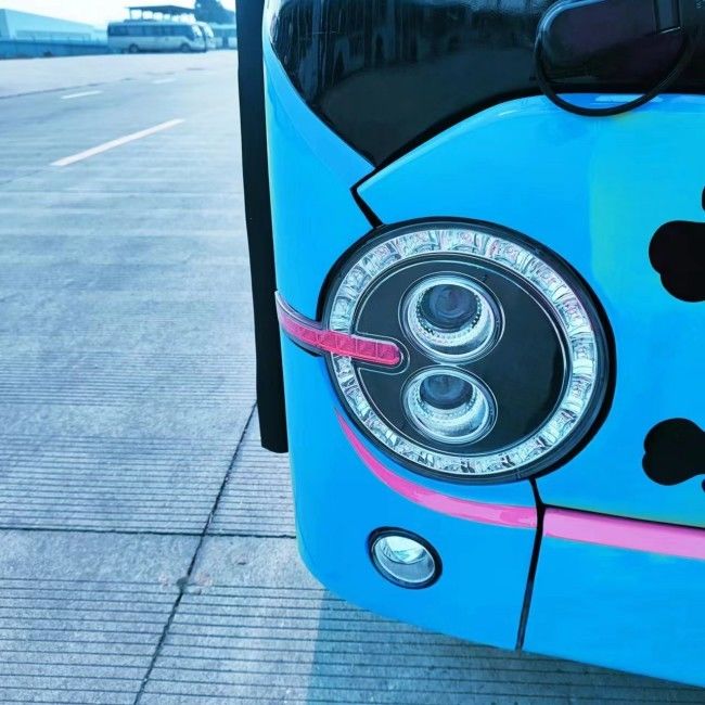 6.6m Electric Mini Bus Battery Charging Vehicle LHD RHD 23 Seater Untuk Layanan Shuttle